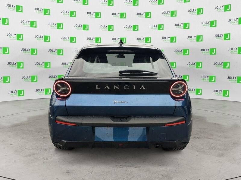 Lancia Ypsilon Ibrida Ibrida 100cv Ypsilon e-DCT se con finanziamento extrasconto 1000 €