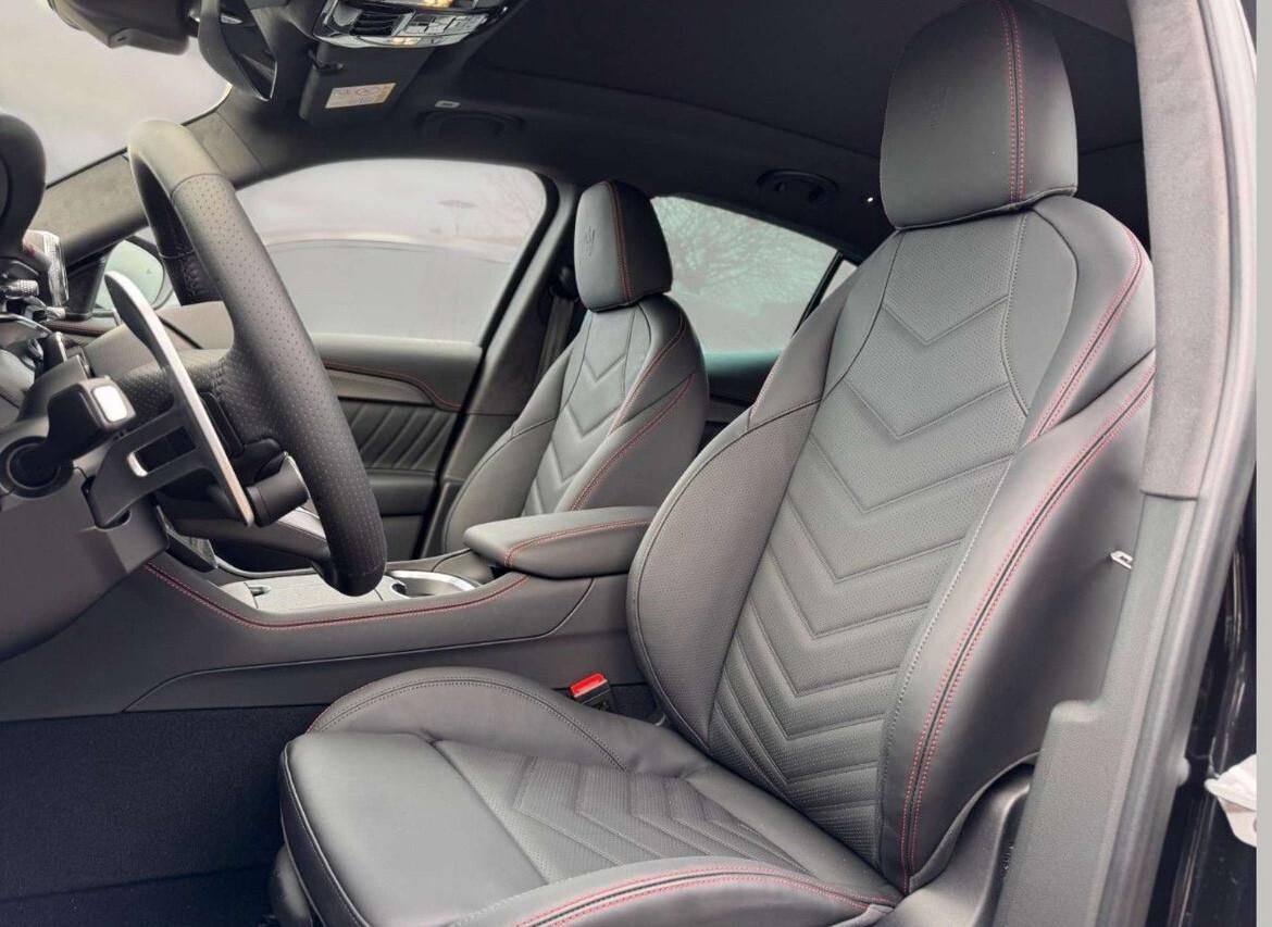 Maserati Grecale V6 530 CV AWD Trofeo NOLEGGIO 11 MESI