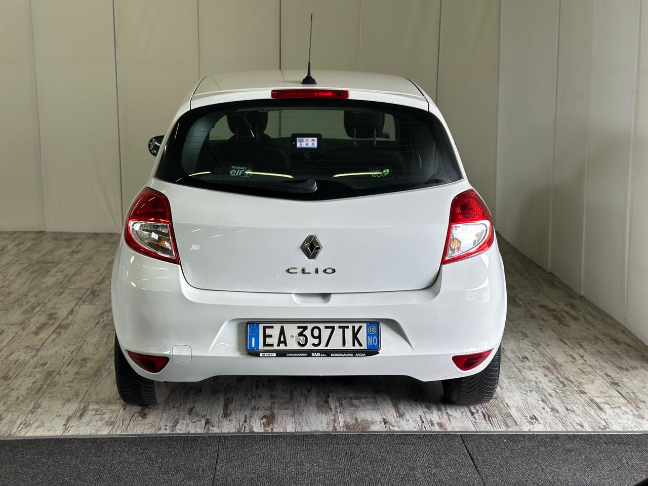 Renault Clio 1.2 Benzina 16V 5 porte Luxe Ok Neopatentati