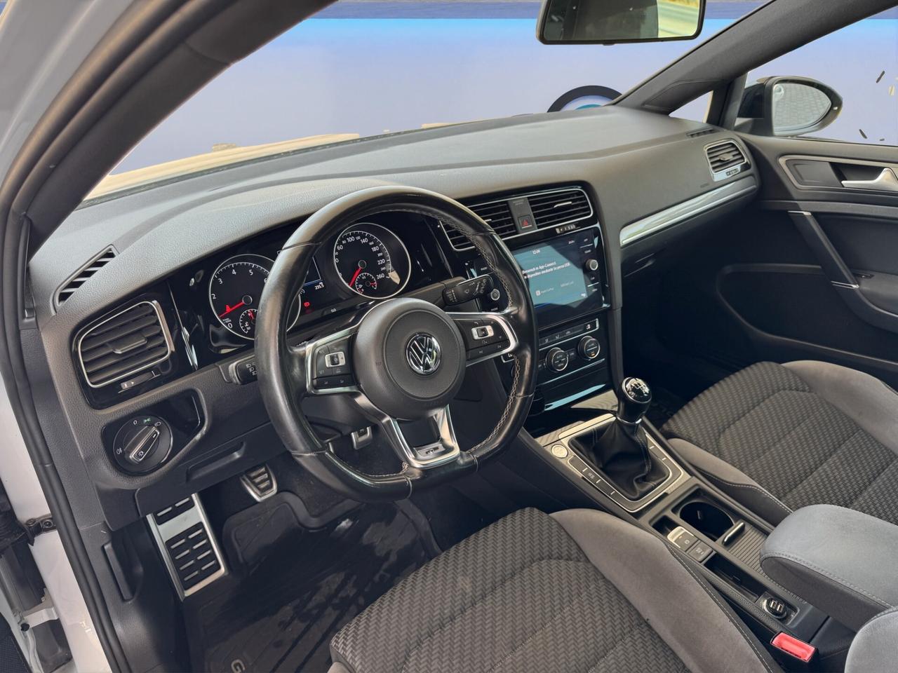 Volkswagen Golf 1.4 TSI 125 CV 5p. R Line