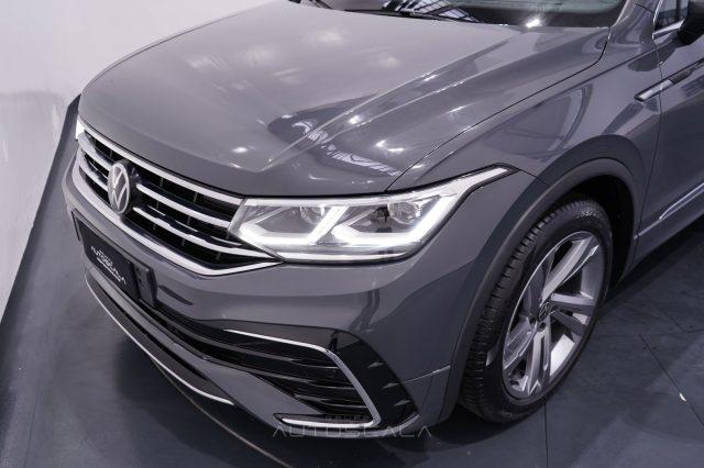 VOLKSWAGEN Tiguan 2.0 TDI 150 CV SCR DSG R-Line