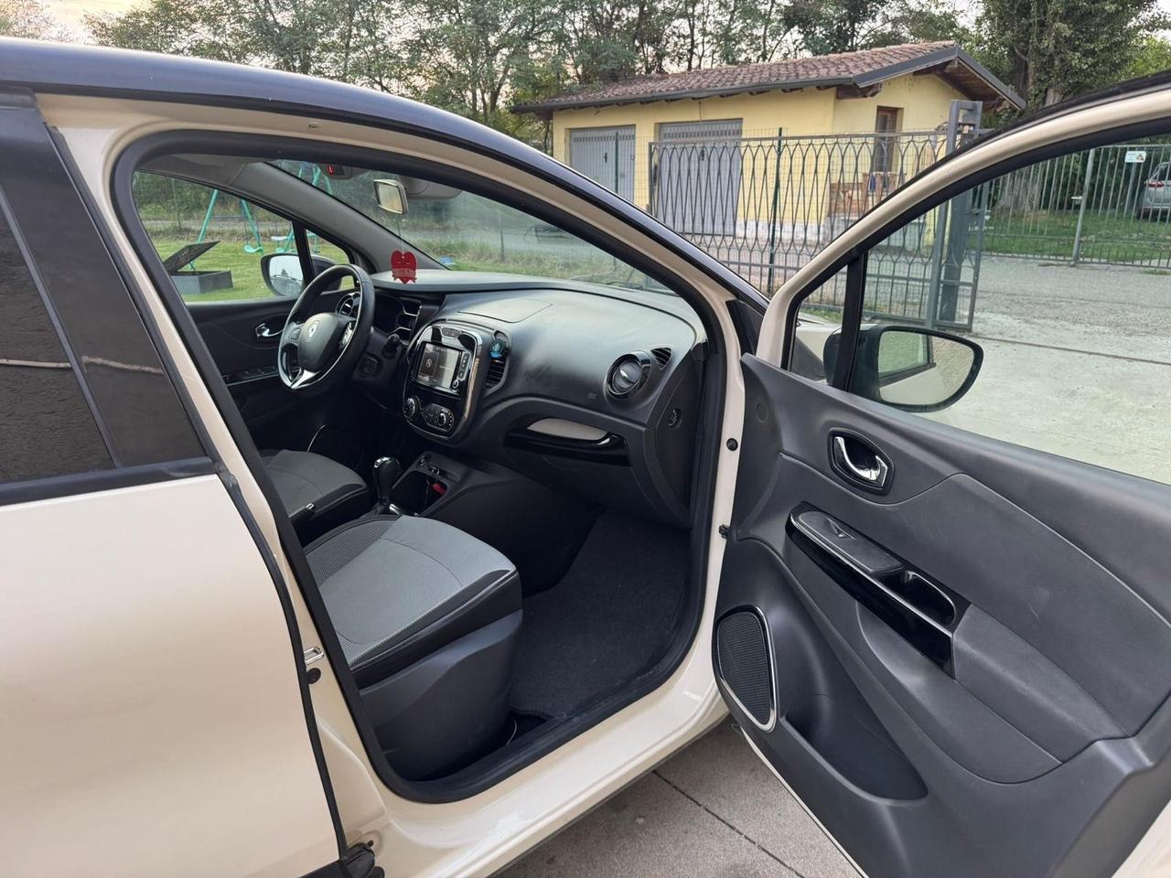 Renault Captur 1.2 TCe 120 CV EDC Energy R-Link con cambio AUTOMATICO