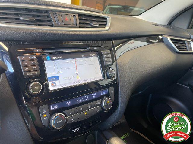 NISSAN Qashqai 1.6 dCi Xtronic N-Connecta*TETTO*NAVI