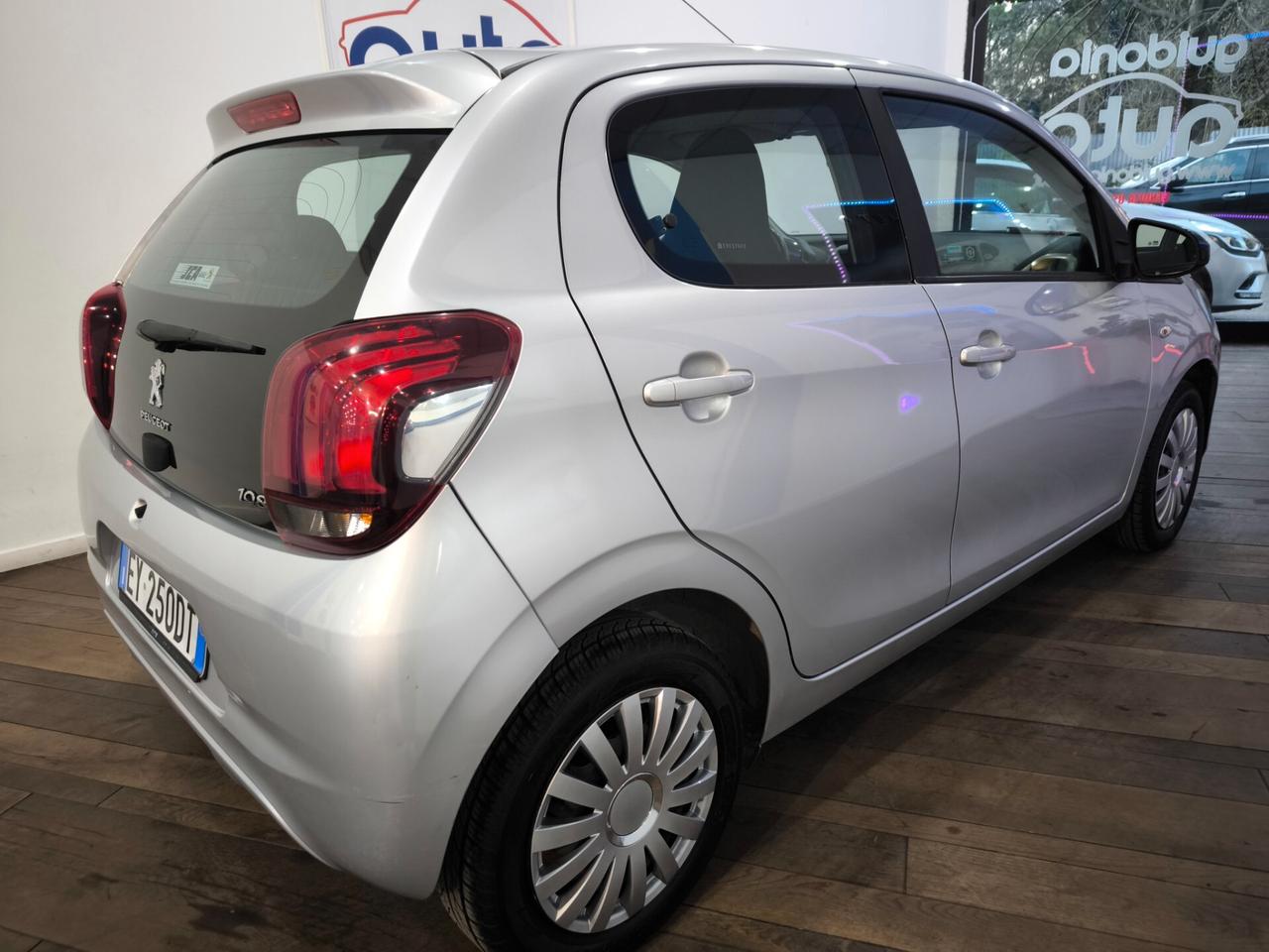 Peugeot 108 VTi 68 5 porte Active AUTOMATICA