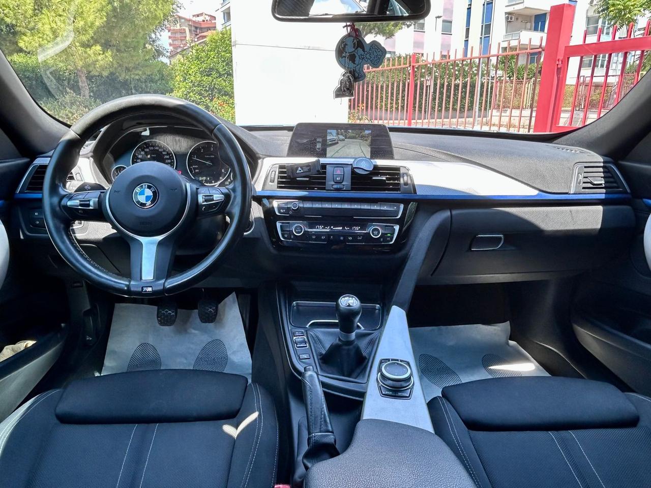 Bmw 318 D Gran Turismo M Sport #12008