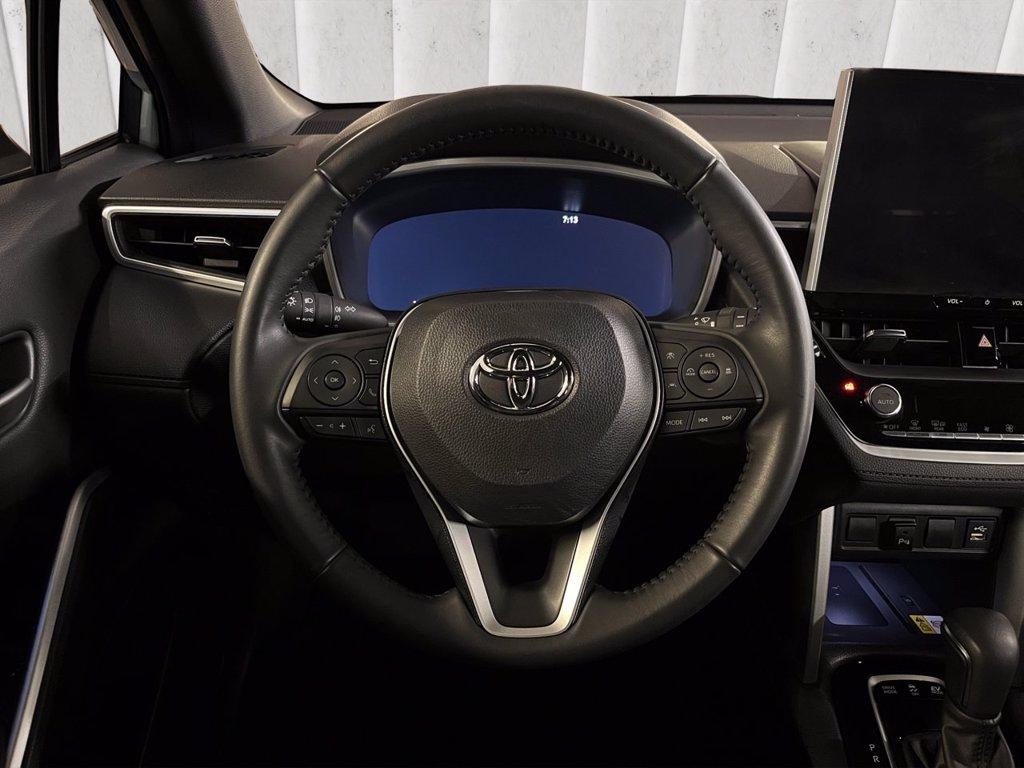 TOYOTA Corolla Cross 2.0h Trend awd-i 197cv e-cvt del 2023