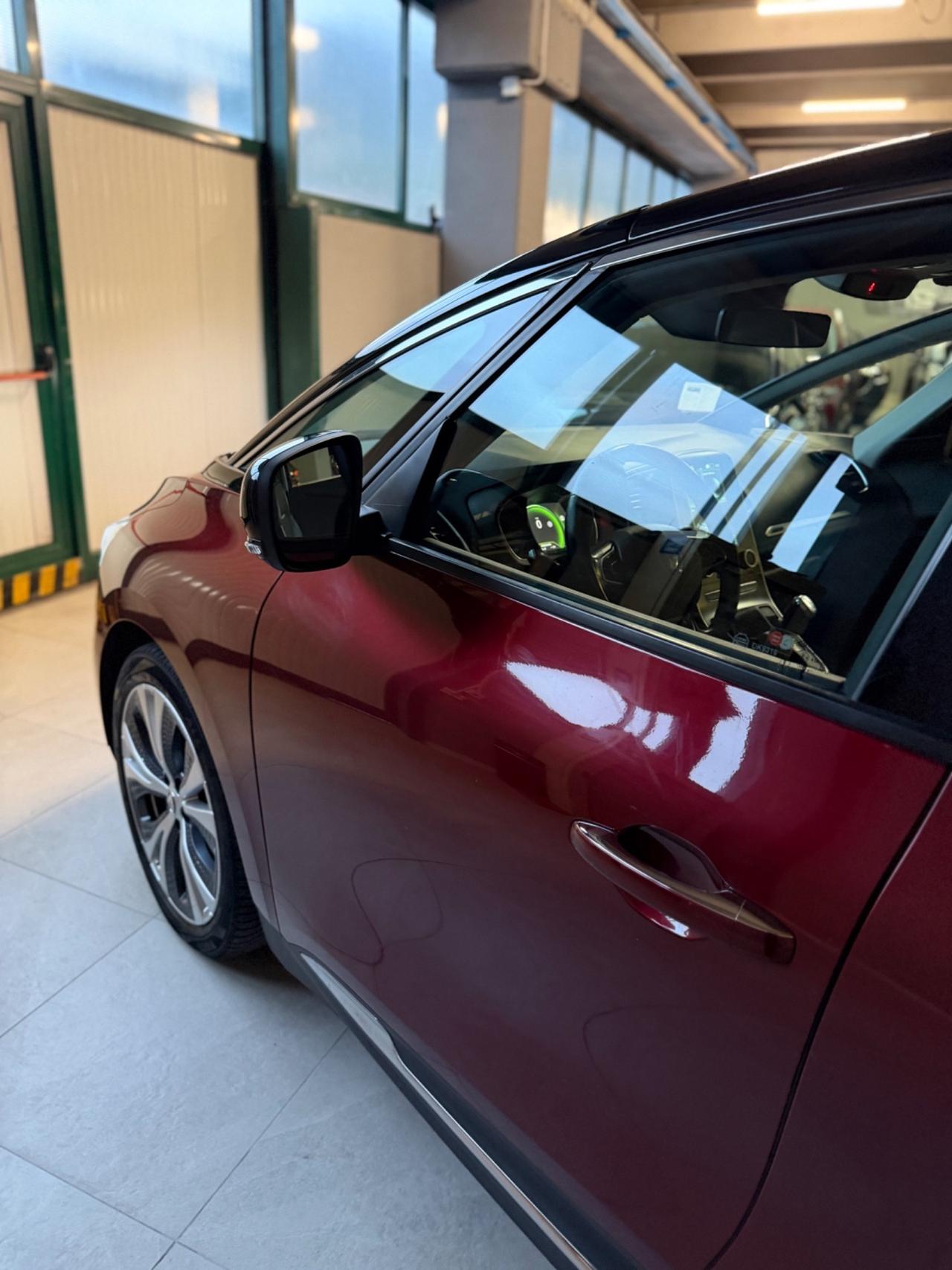 Renault SCÈNIC 1.5 dCi EU6B BOSE INITIALE PARIS