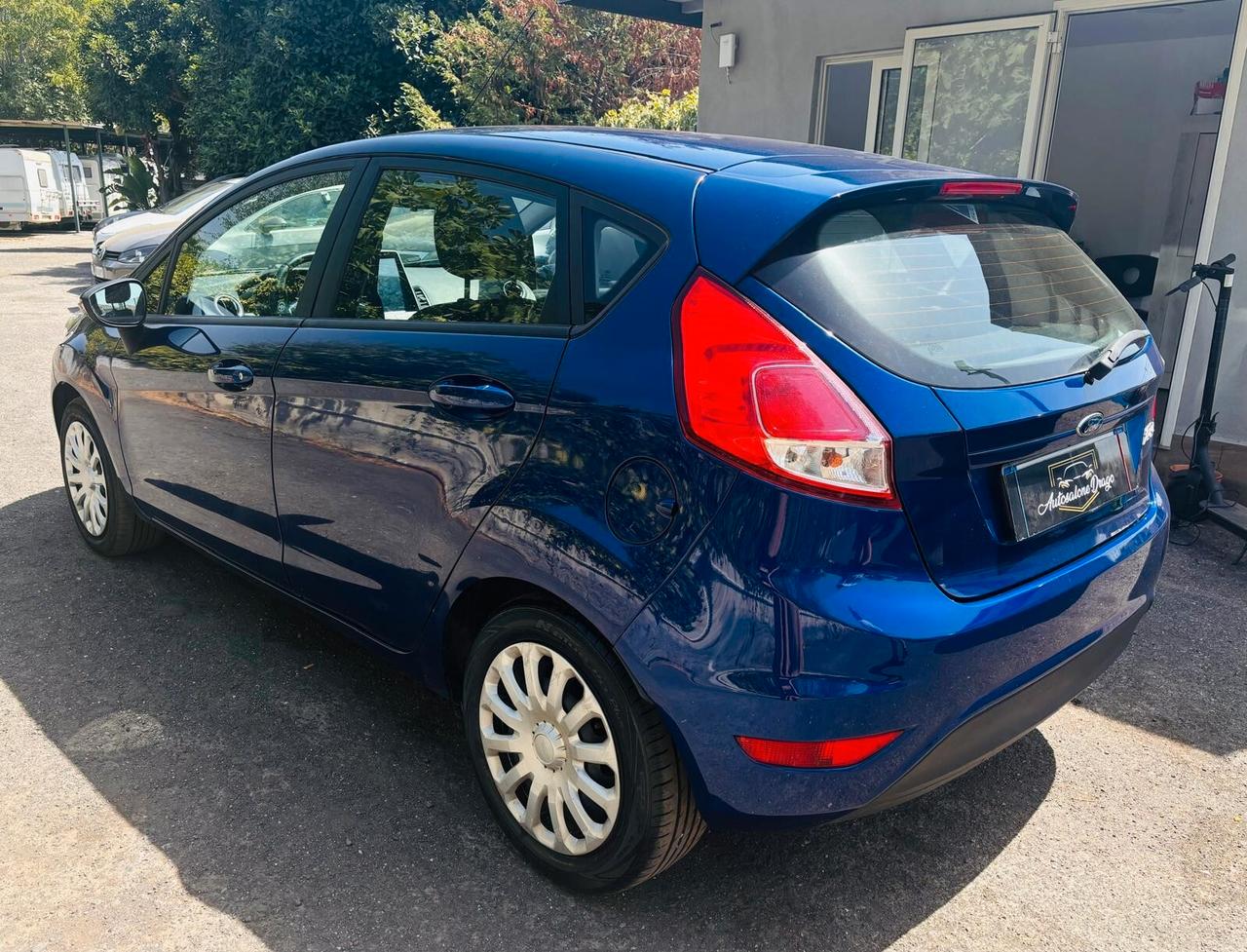 Ford Fiesta 1.5 TDCi 75CV 5 porte Business