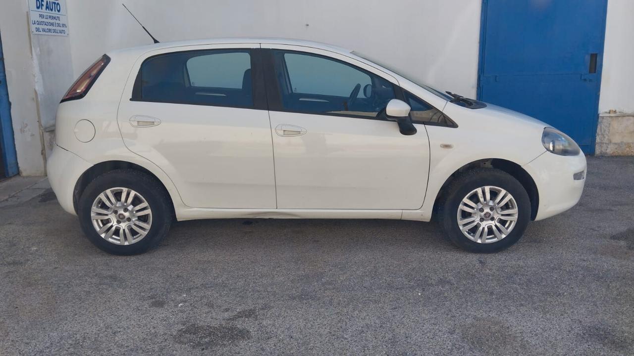 Fiat Punto 1.4 8V 5 porte NATURALpower Lounge
