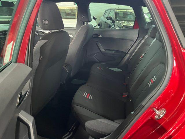 SEAT Arona 1.0 TGI FR FULL LED/NAVI/TELECAM/PARK/UNICO PROP.