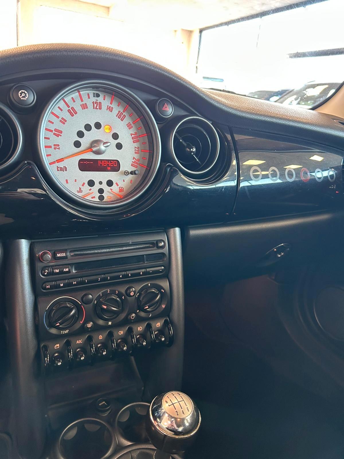 Mini Mini 1.4 tdi One D Seven