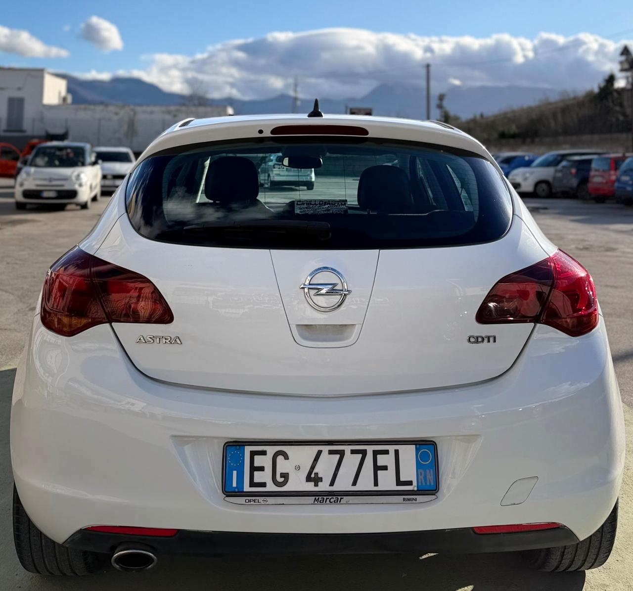 Opel Astra 2.0 Diesel Cosmo 160 Cv