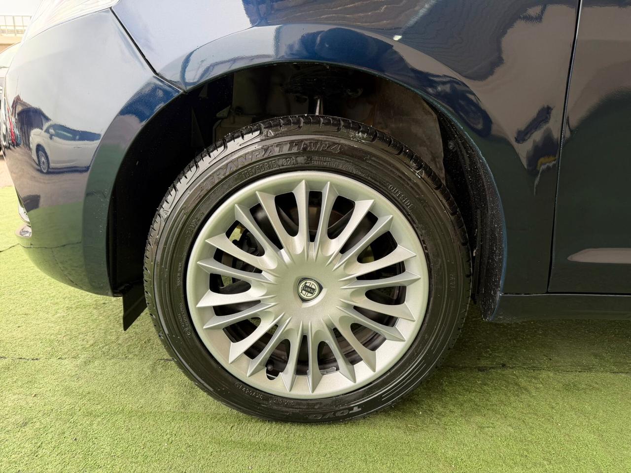 LANCIA YPSILON 1.2 BENZINA/GPL 70CV