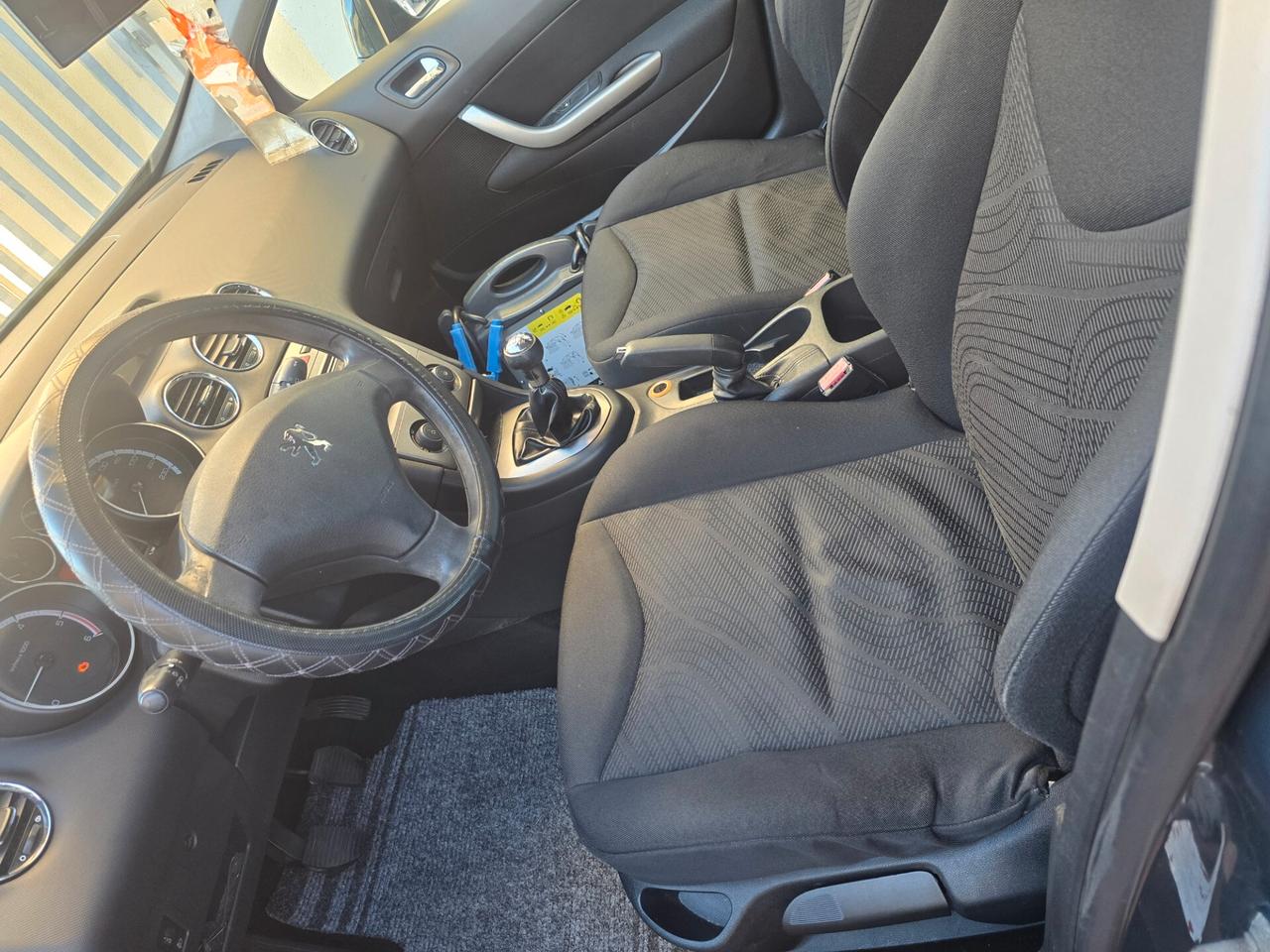 Peugeot 308 1.6 HDi 90CV SW Ciel Premium