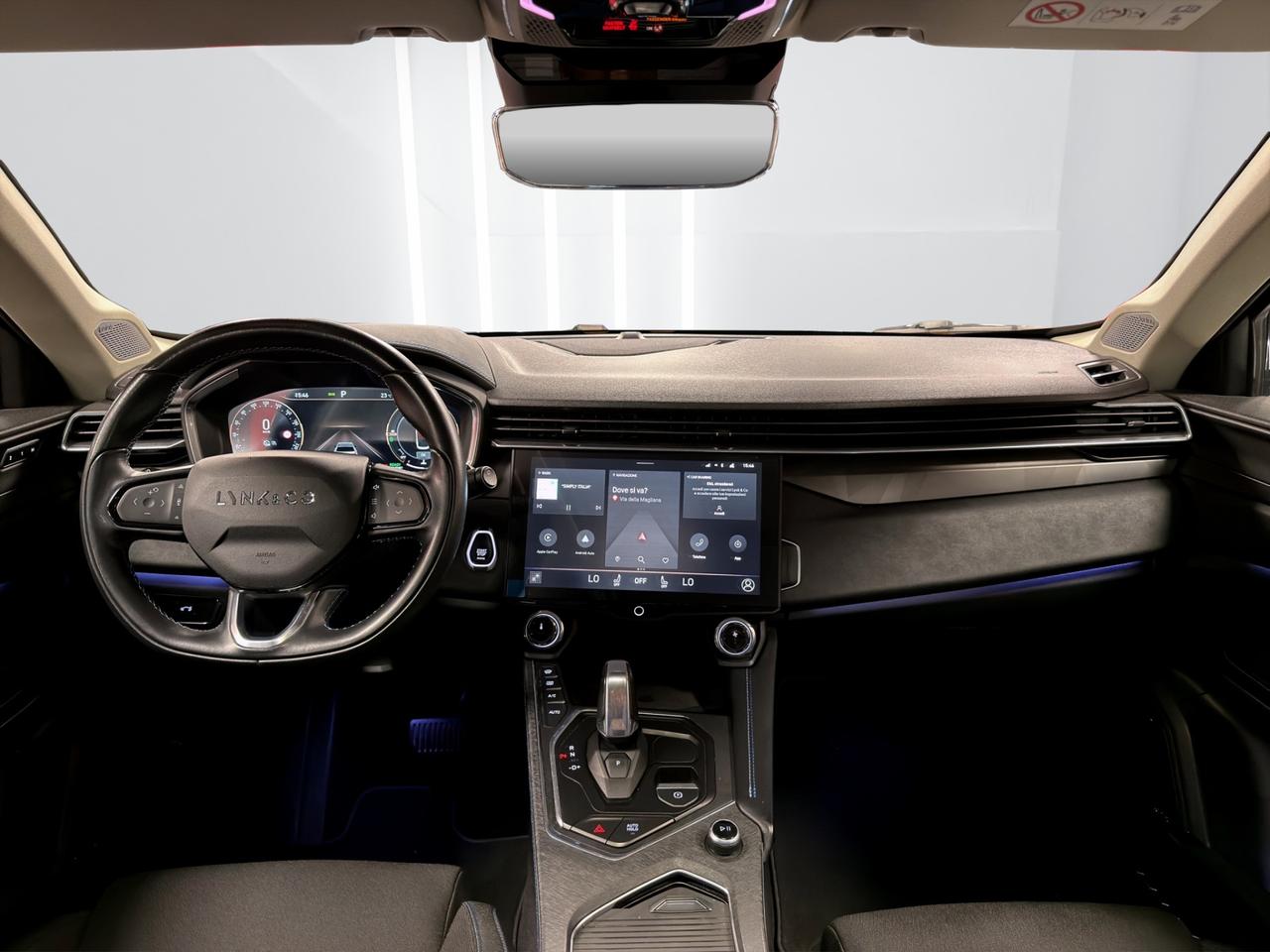 Lynk & Co 01 1.5 t hev auto