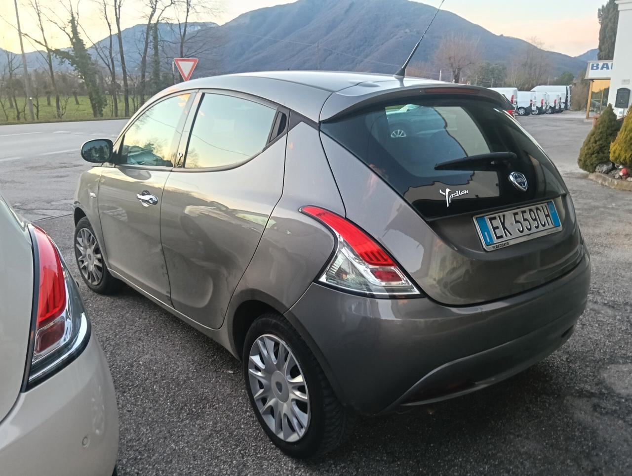 Lancia Ypsilon 1.2 69 CV 5 porte