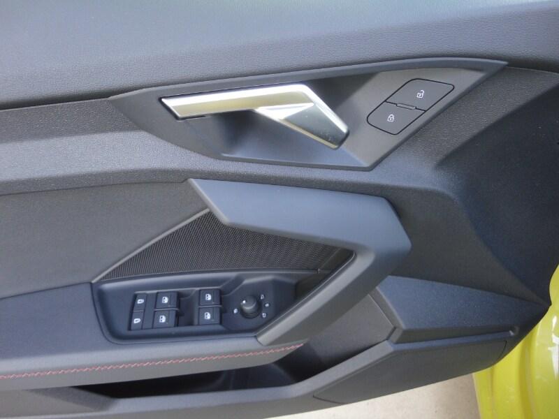 AUDI A3 4ª serie A3 SPB 35 TDI S tronic S line...