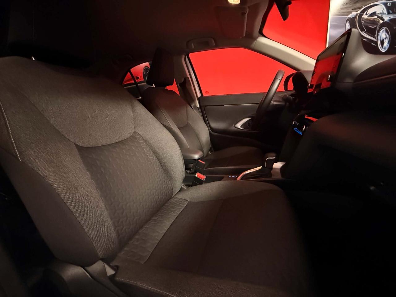 Toyota Yaris Cross 1.5 Hybrid 5p. E-CVT Business