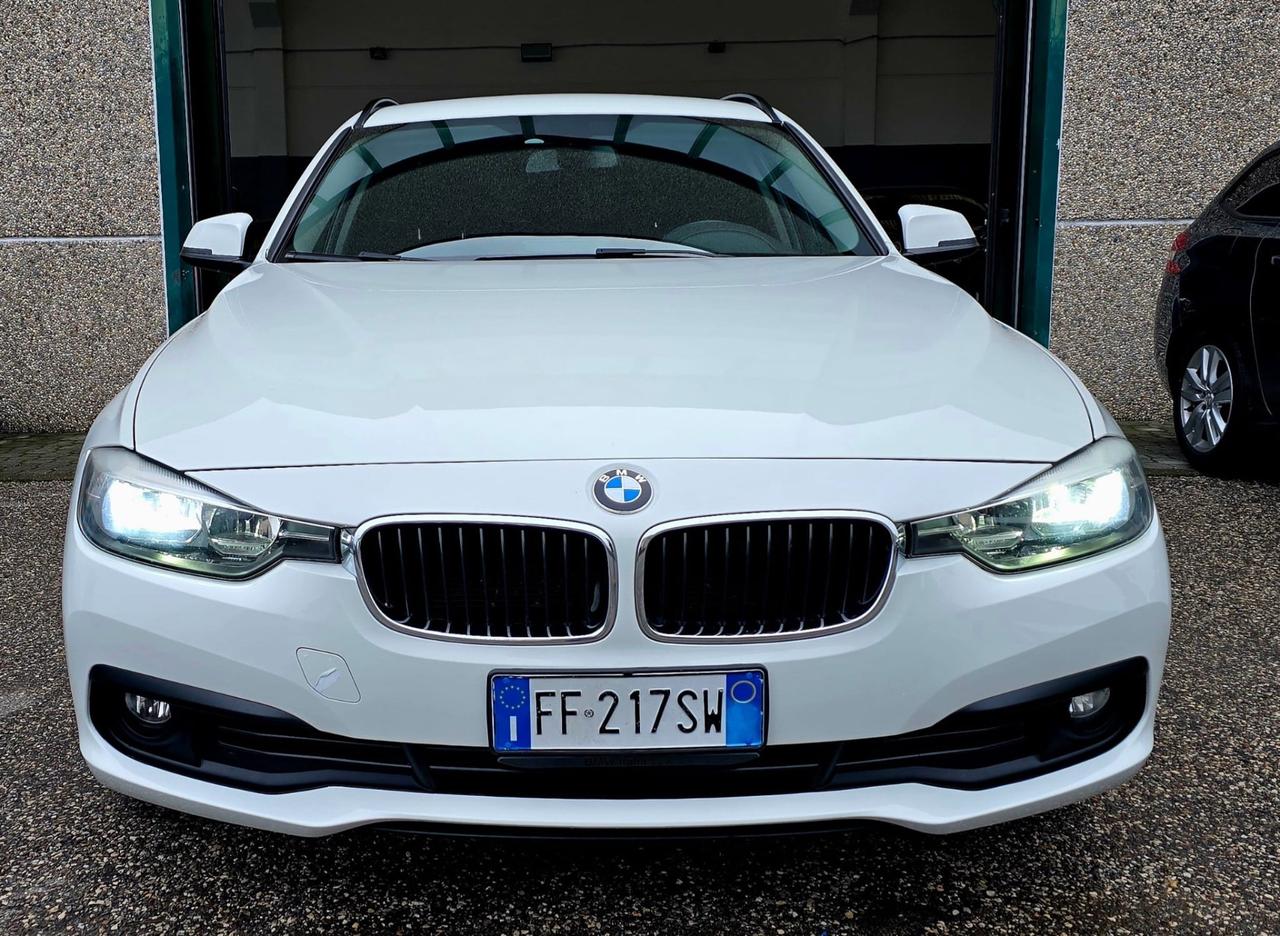 Bmw 320 320d xDrive Touring Luxury AUTOMATICA