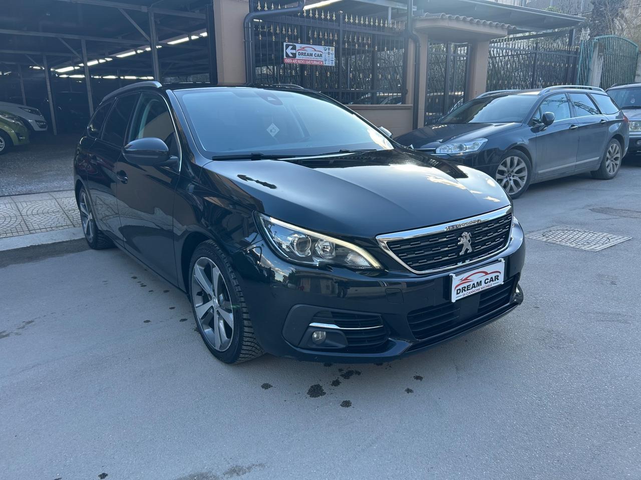 Peugeot 308 BlueHDi 120 S&S EAT6 SW Allure