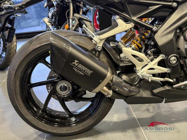 TRIUMPH Speed Triple 1200 RX