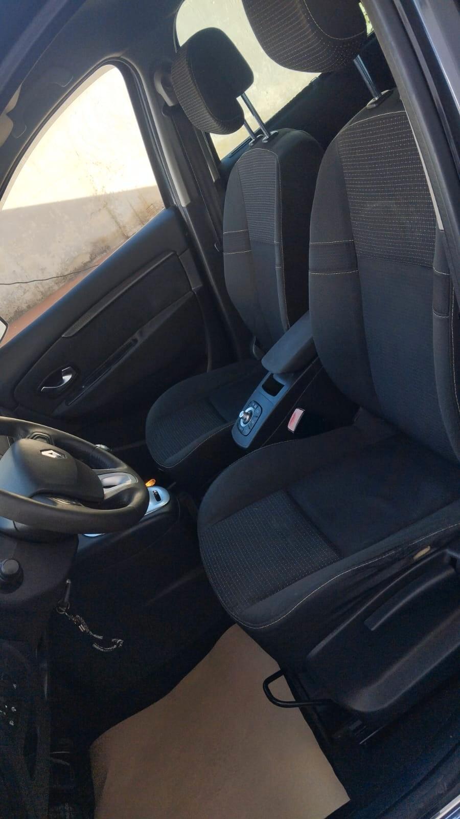 Renault Scenic Scénic X-Mod 1.9 dCi 130CV Luxe