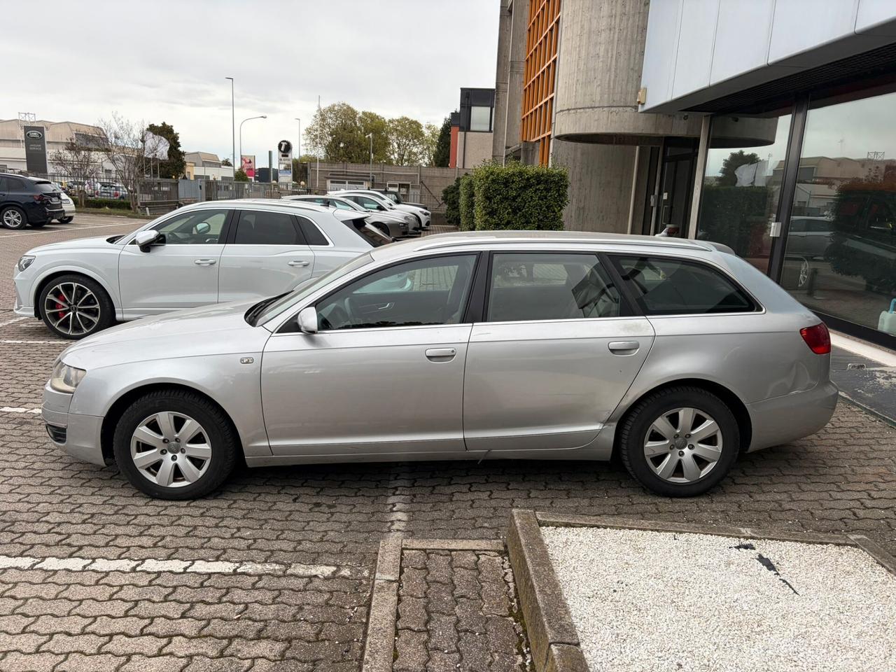 Audi A6 Avant 3.0 V6 tdi quattro 233cv fap MANUALE!!!