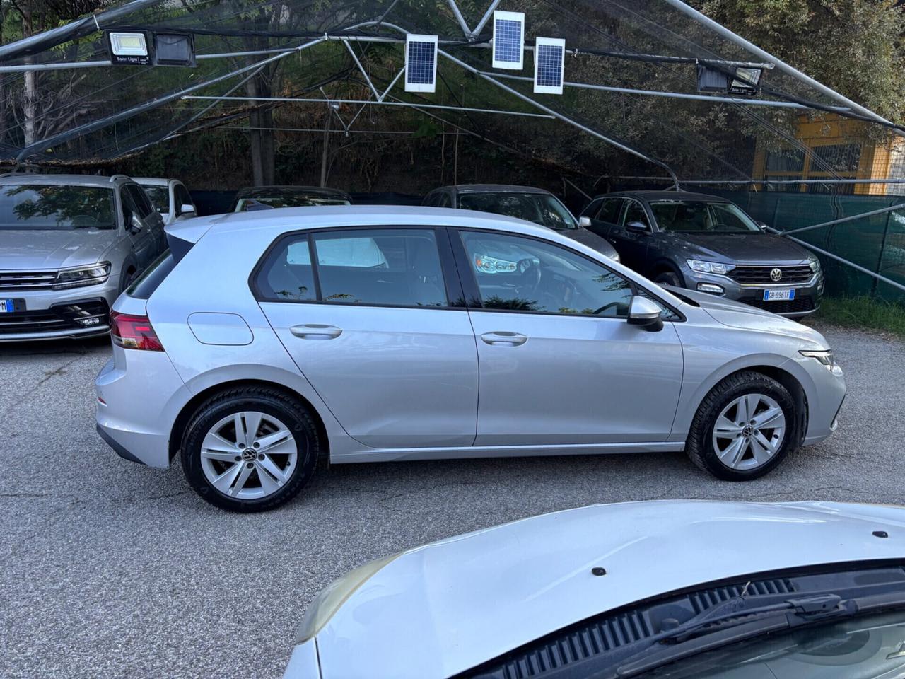Volkswagen Golf 1.0 eTSI DSG HYBRID OK NEOPATENTATI
