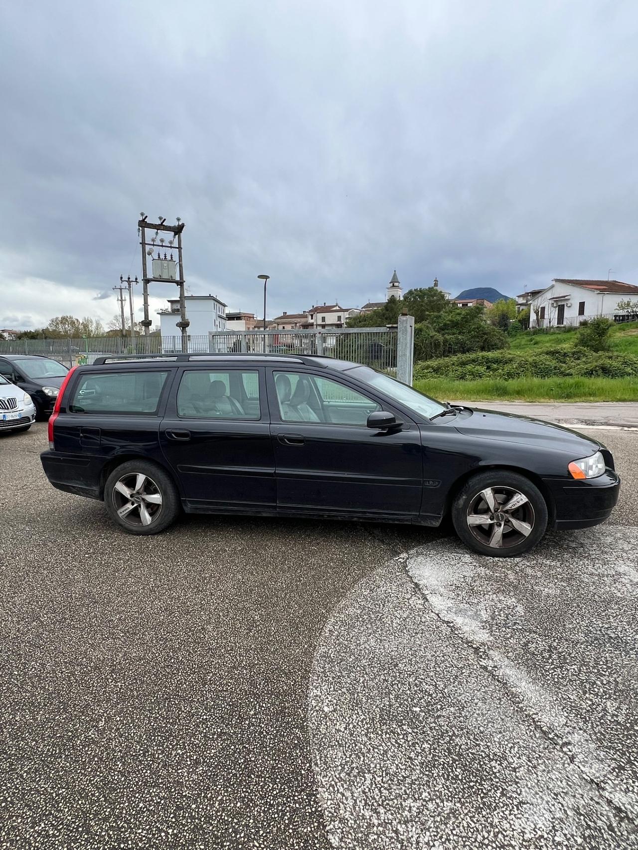 Volvo V70/XC70 V70 2.4 D 20V (163CV) cat Summum