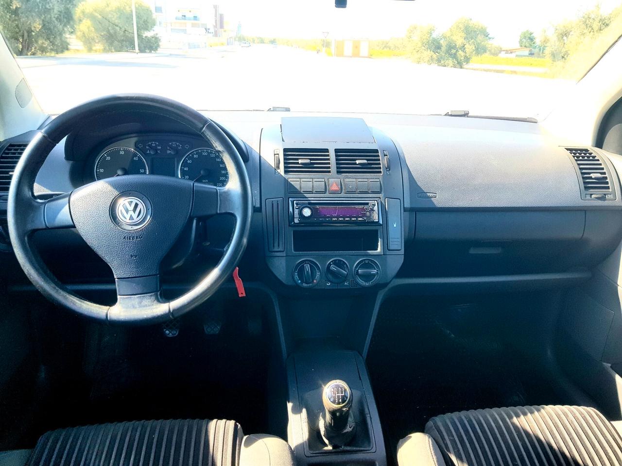 Volkswagen Polo 1.4/80CV TDI 5p. Sportline NEOPATENTATI Motore Nuovo con GARANZIA