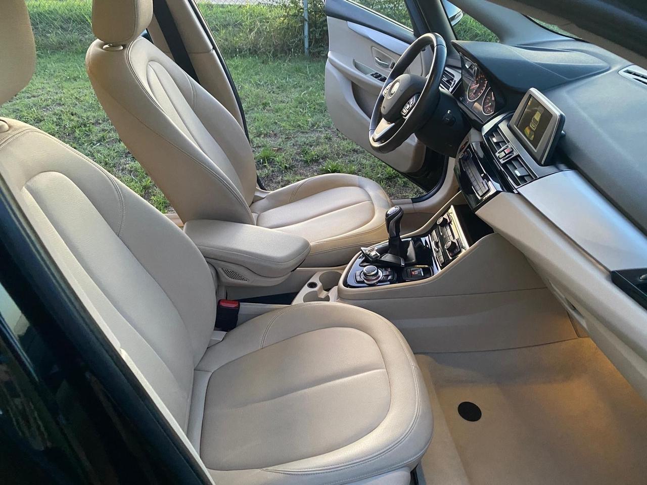 Bmw 216 216d Active Tourer Luxury
