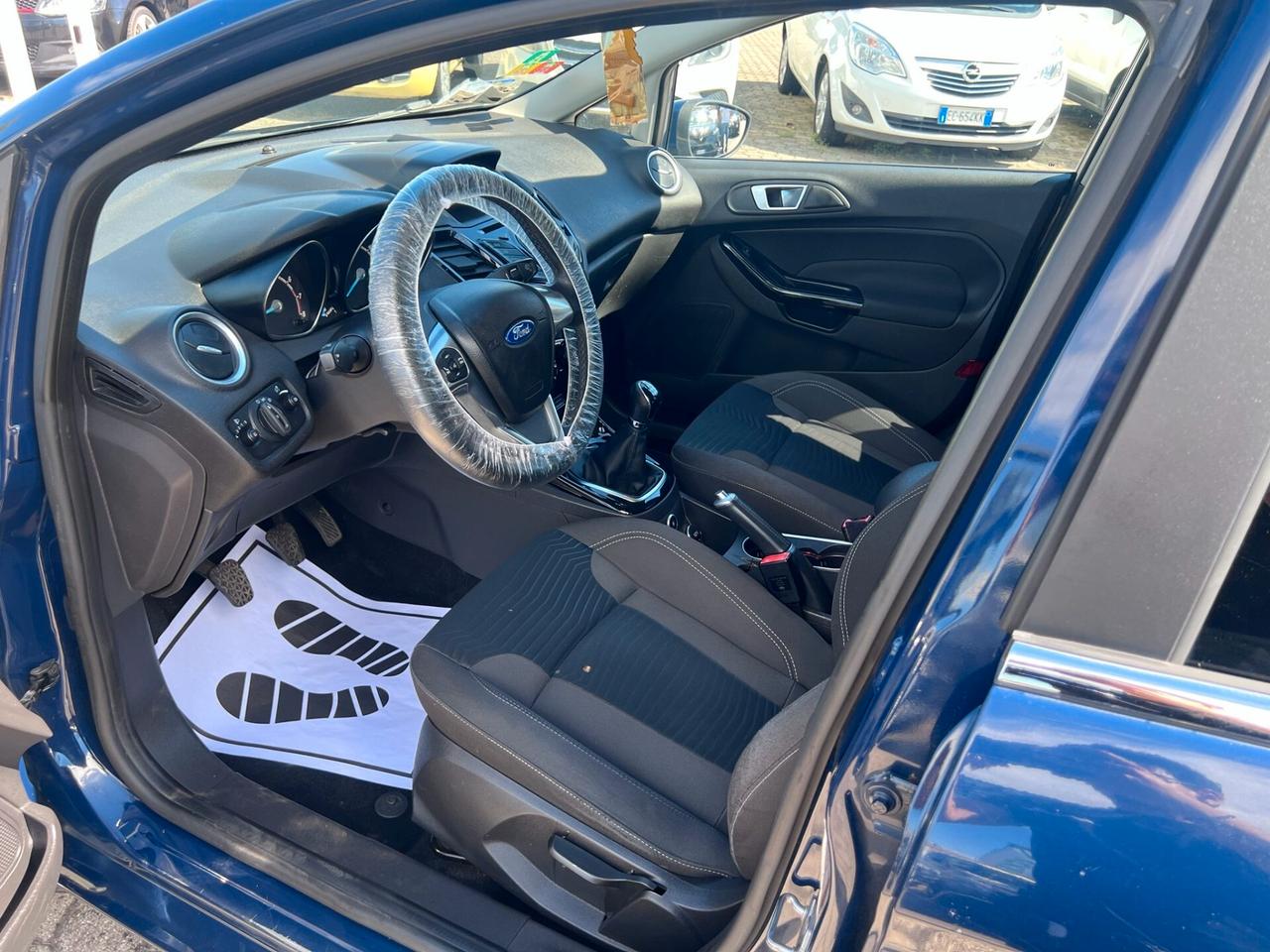 Ford Fiesta 1.4 5p. Bz.- GPL Titanium
