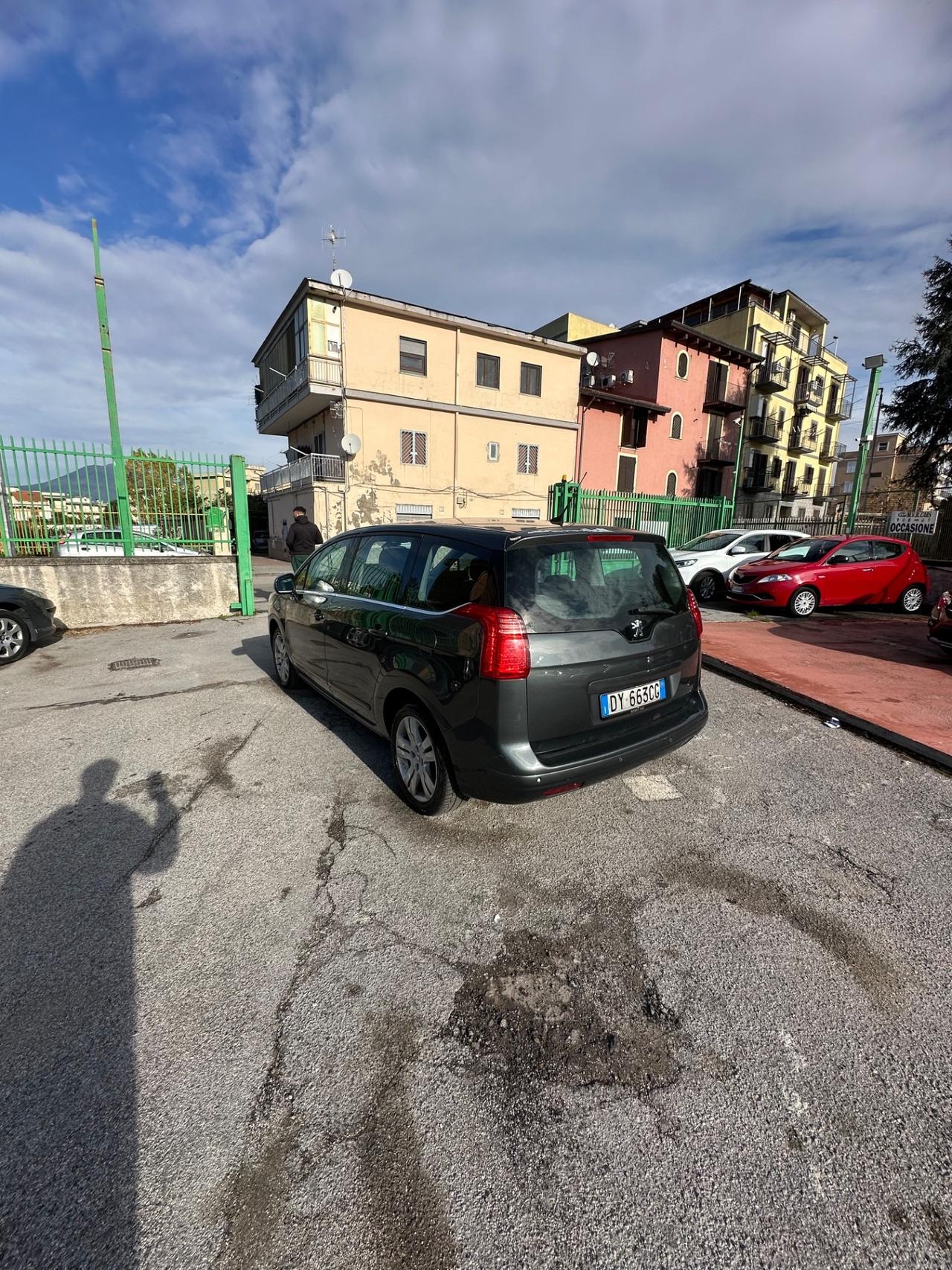 Peugeot 5008 2.0 HDi 150CV Féline