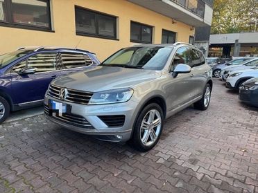 VOLKSWAGEN Touareg 3.0 TDI 204 CV tiptronic BlueMotion Techn. Executi