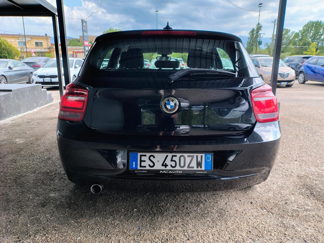 Bmw 114 114d 5p. Unique