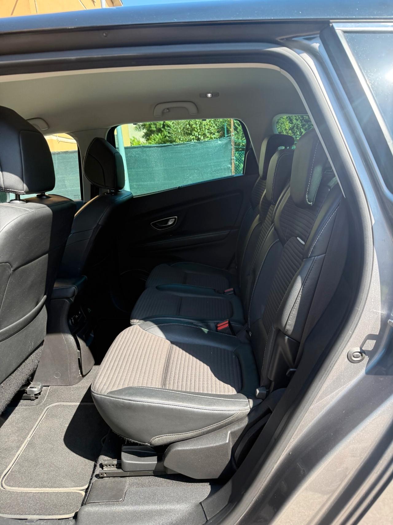 Renault Grand Scenic 1.7 dci - AUT. - NAV. - 7 POSTI - GARANTITO -