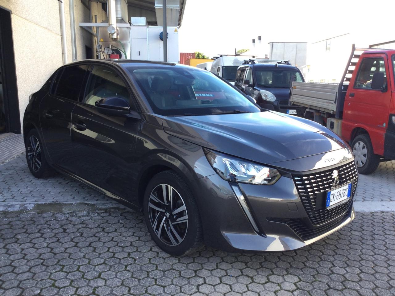 Peugeot 208 PureTech 100 Stop&Start 5 porte Allure Pack