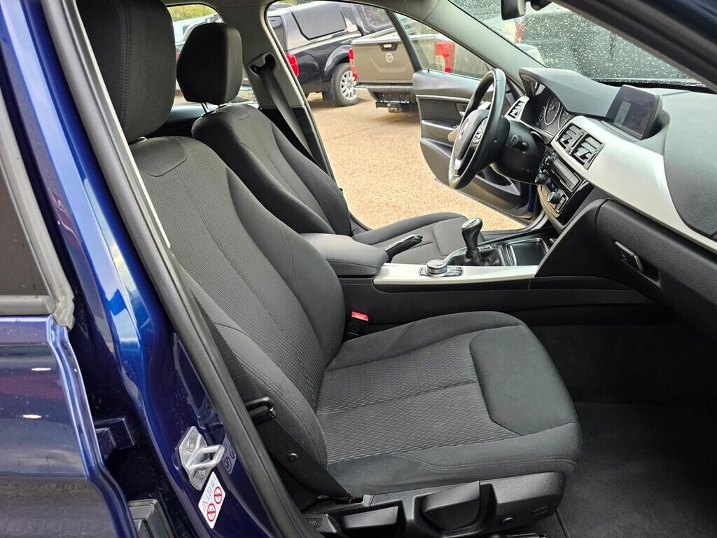 Bmw 318 318d BERLINA LUXURY DA VETRINA!