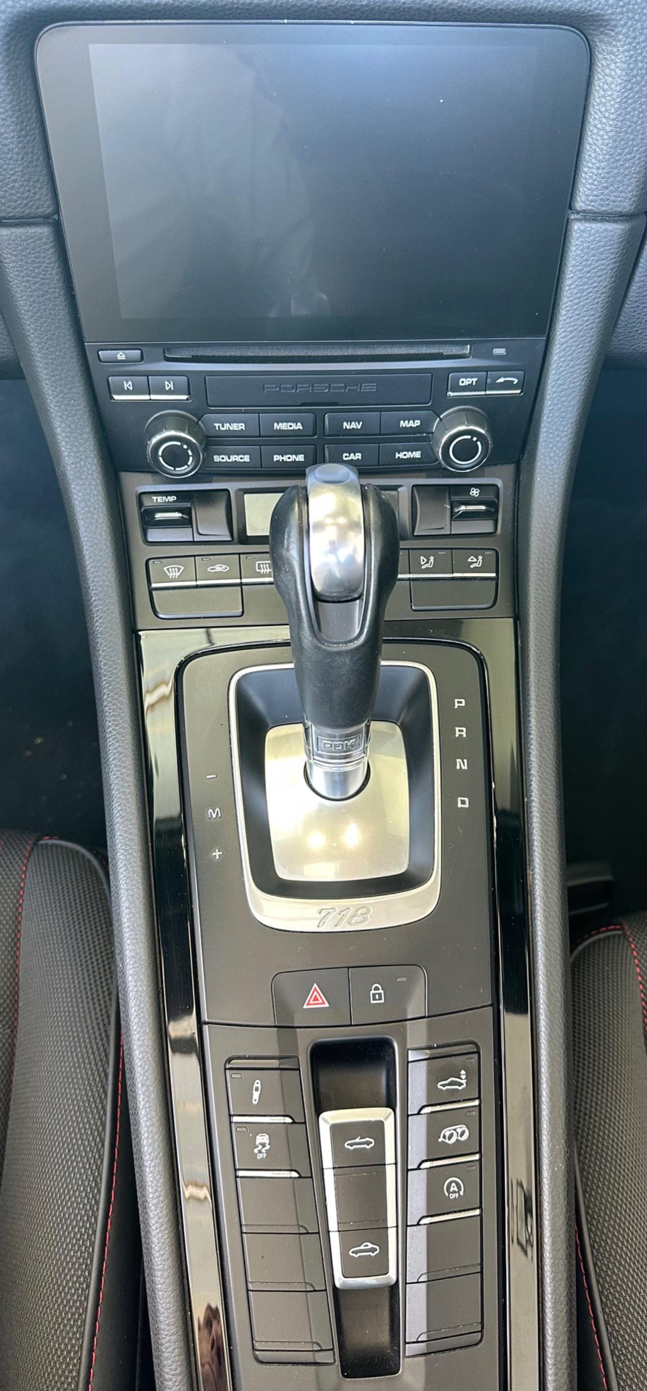 Porsche 718 Boxster T 2.0 T 300cv pdk