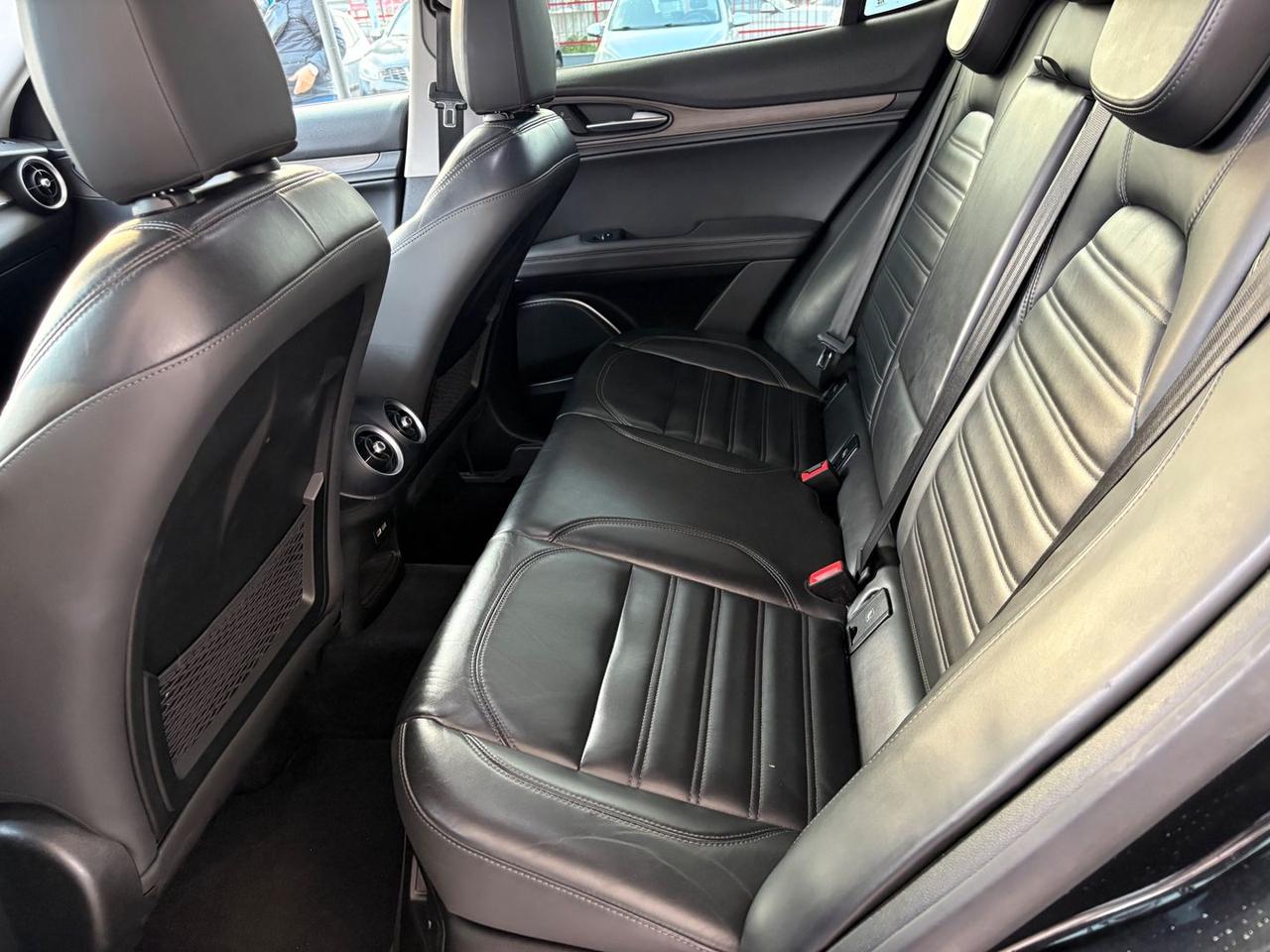 Alfa Romeo Stelvio First Edition 2.0 280 CV #9829