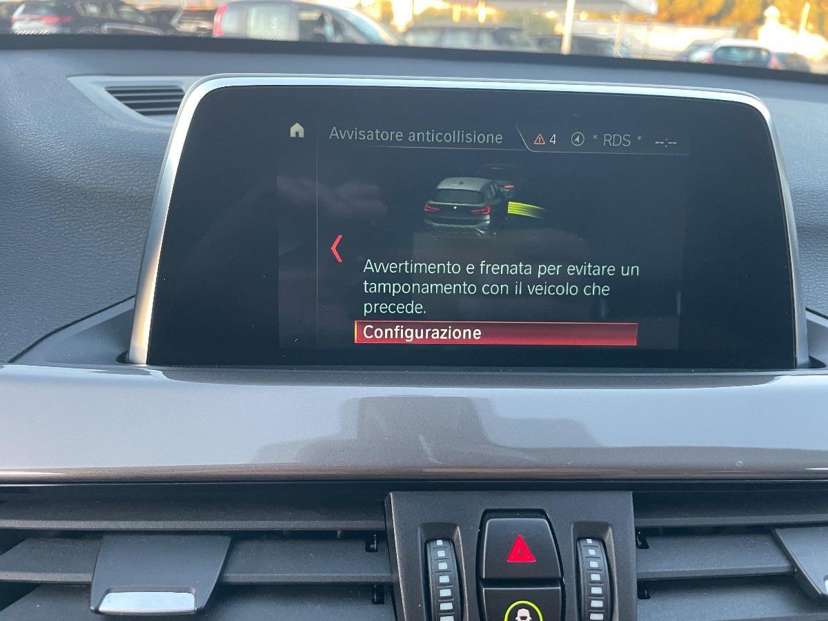BMW - X1 - sDrive18d xLine
