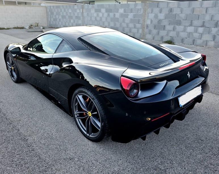 Ferrari 488 Coupe 3.9 GTB dct