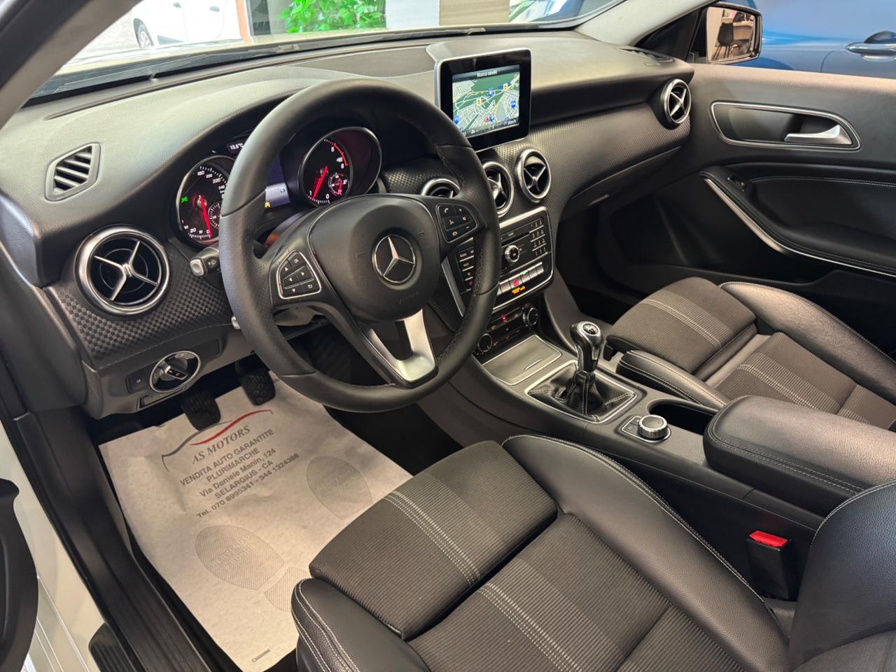 Mercedes-benz A 180 d Sport Finanziabile