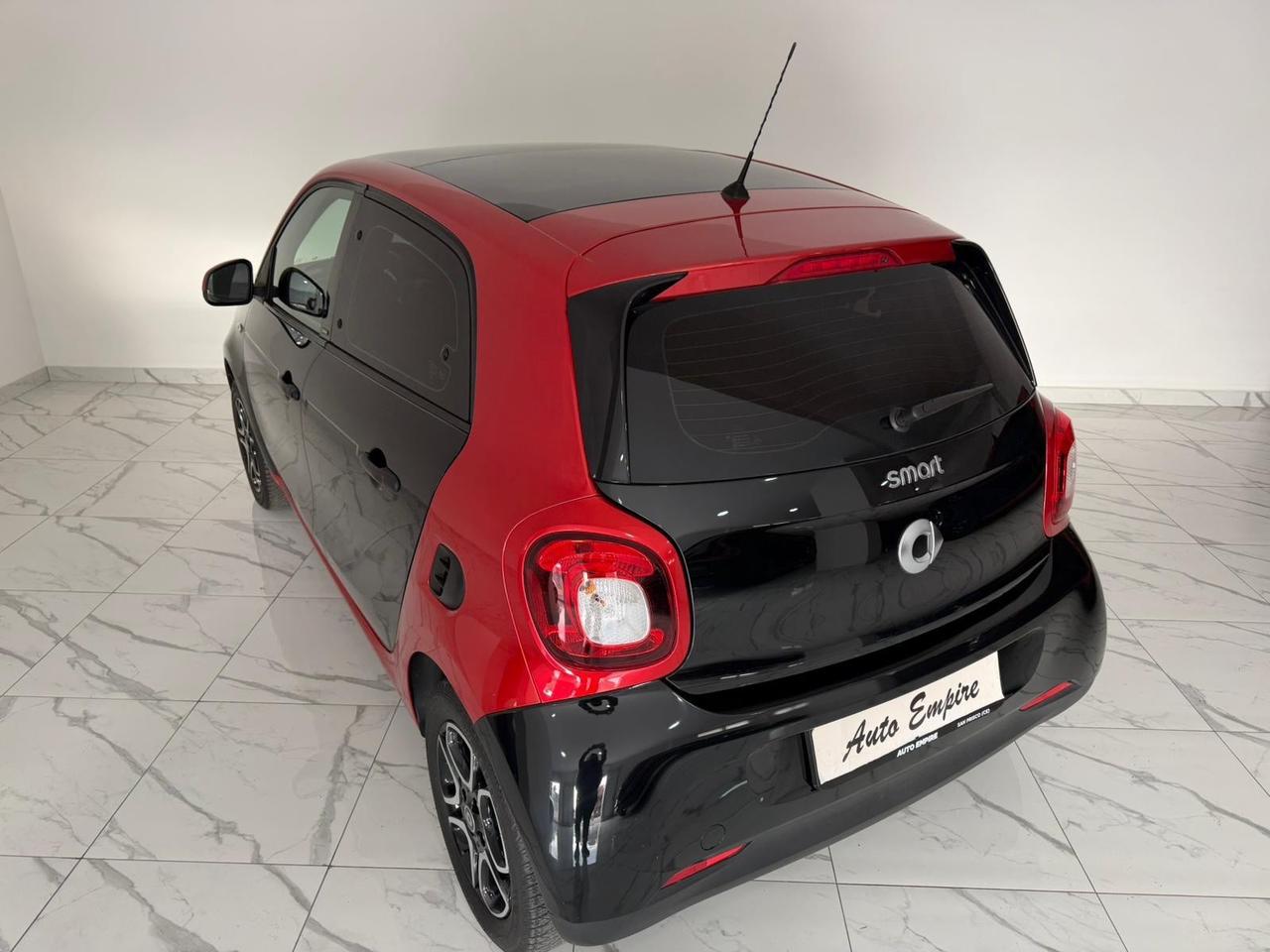 SMART FORFOUR PASSION AUTOMATICA TETTO PANORAMICO
