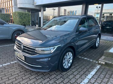 Volkswagen Tiguan 2.0 tdi Life 150cv dsg GRANDINATA