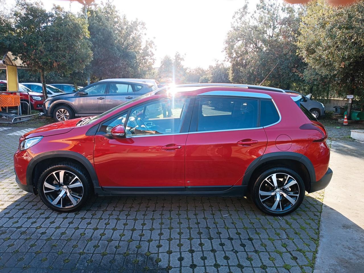 Peugeot 2008 PureTech Turbo 110 S&S Allure