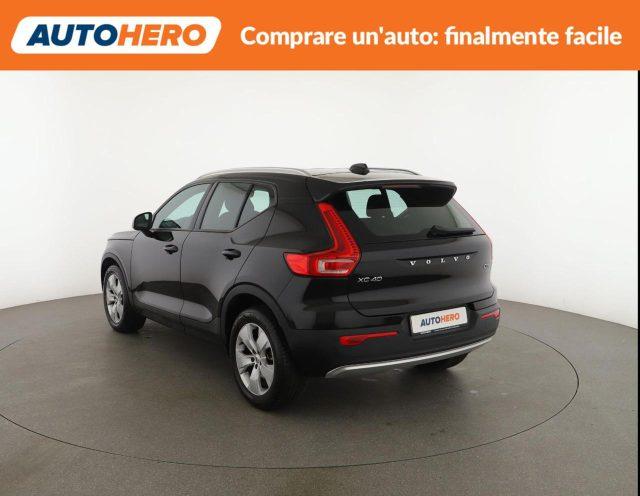 VOLVO XC40 D3 AWD Geartronic Momentum Pro