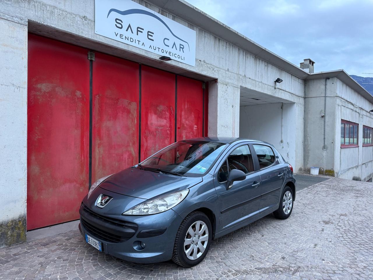 PEUGEOT 207 1.4 88CV 5p. XT NEOPATENTATI SOLI 79 MILA KM