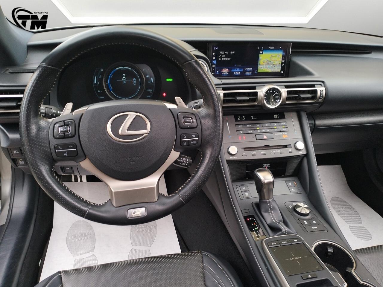 Lexus RC 300h 2.5 181cv F-Sport cvt *TETTO PANORAMICO * SOLI 22.000 KM *