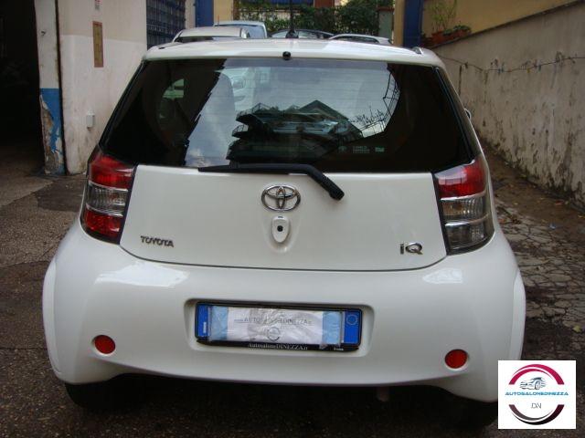 TOYOTA - iQ - 1.0 CVT Active